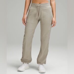 Lululemon Dance Studio Mid-Rise Pant Regular in size 8